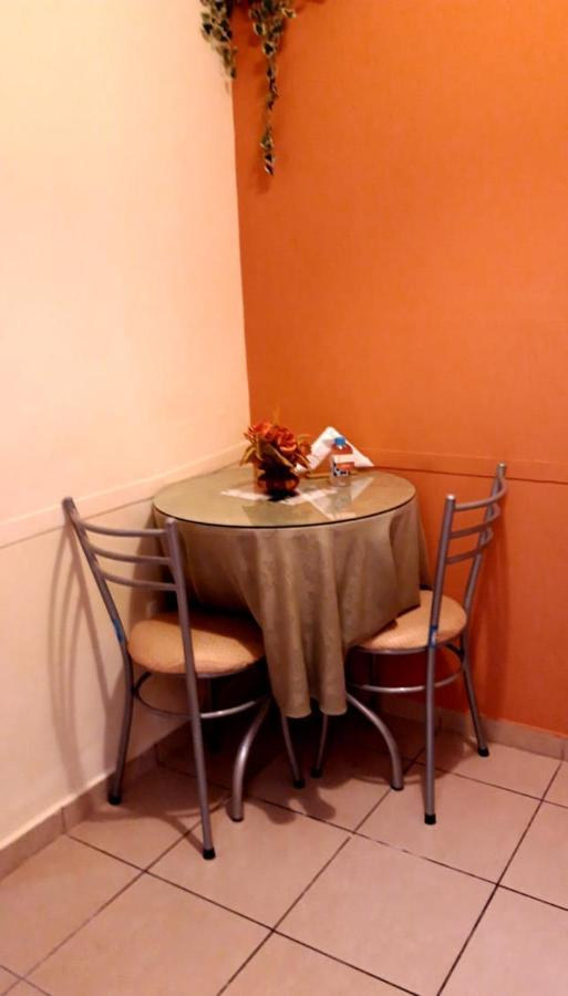 Kanata Properties 2 Lima Luaran gambar